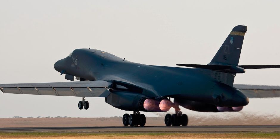 碳纖維飛機(jī)